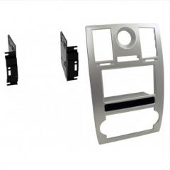 Best Kits CDK637S Chrysler 300C 2-DIN soitinkehys, hopea